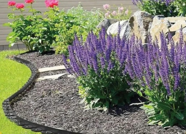 obrubník na záhony do záhrady